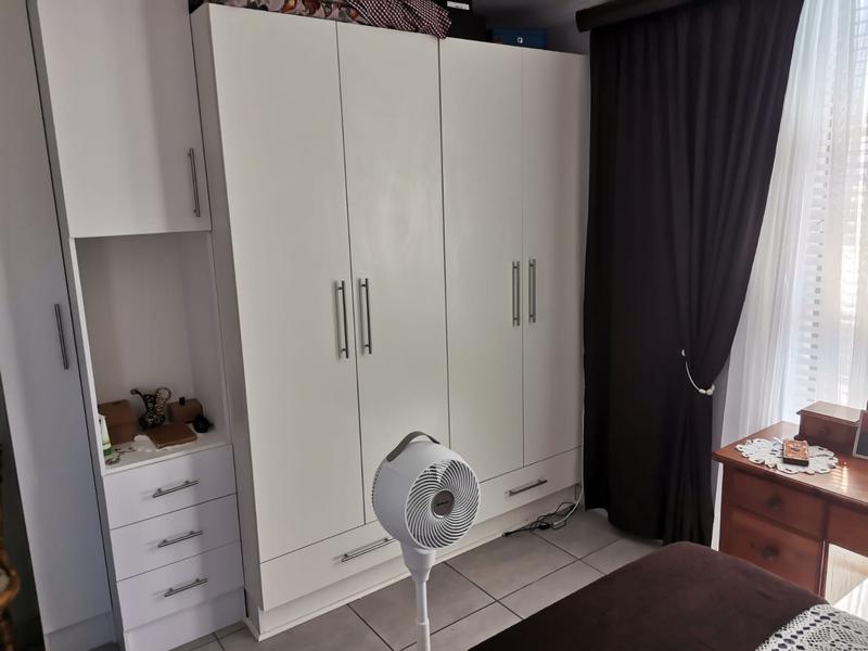 2 Bedroom Property for Sale in Island View Western Cape